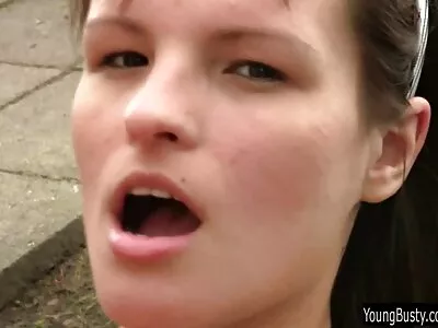 Везучий хлопчина спохмурнів Амію еротика відео Мілей і оттрахал у смердючому туалеті.