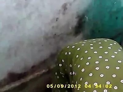Низькоросла худорлява з роздовбаною діркою дає порно еротика відео в дупу Джей Маку.